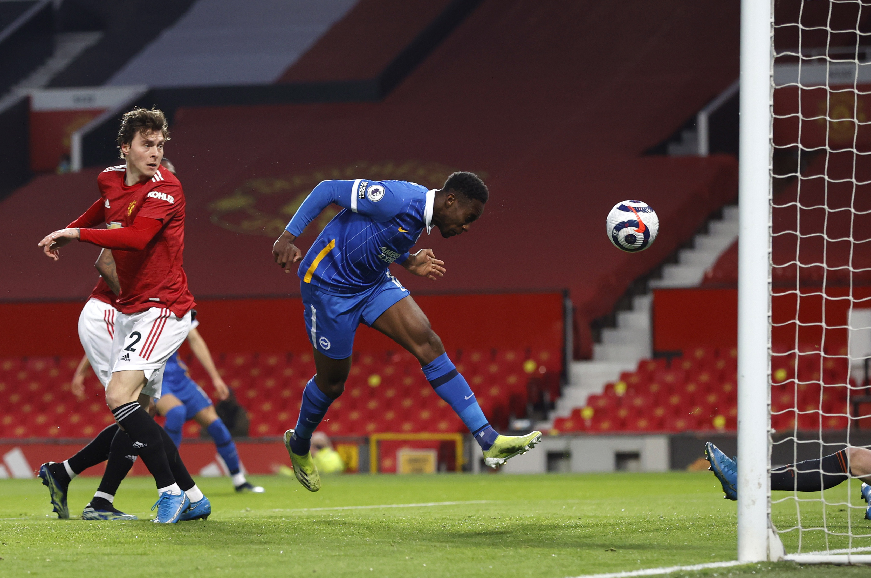 TC型管链式粉体输送机